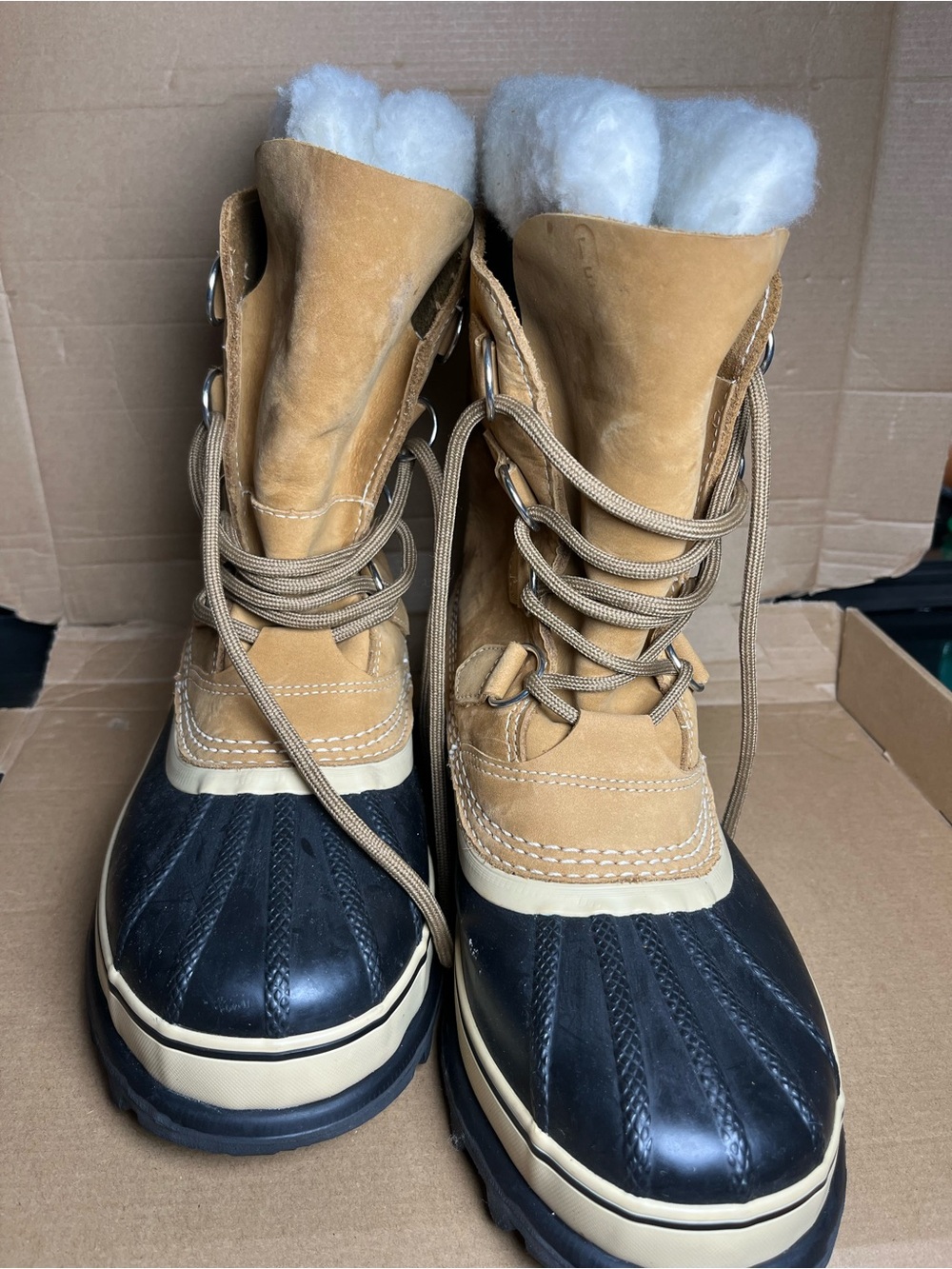 Sorel Caribou Waterproof Winter Duck Boots Men’s Tan Black Suede